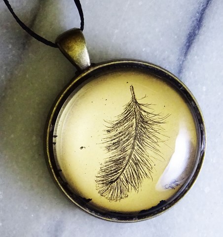Fluffy Feather pendant necklace